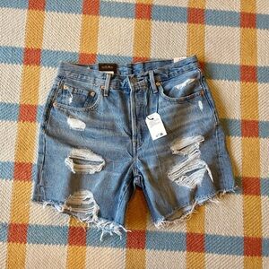 Levi's® 501® MID THIGH WOMEN'S DENIM SHORTS, NWT